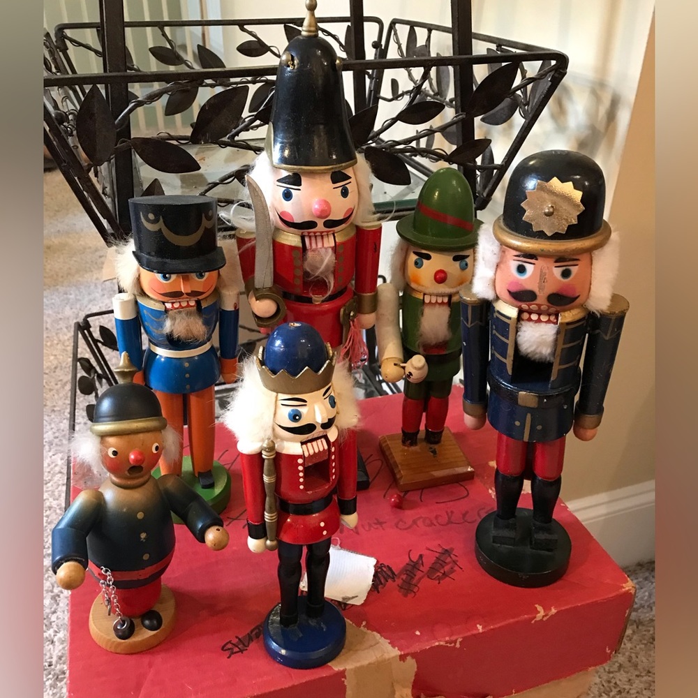 Group of nut crackers